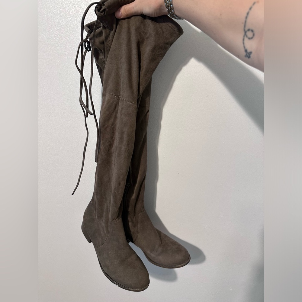 American Eagle Boots